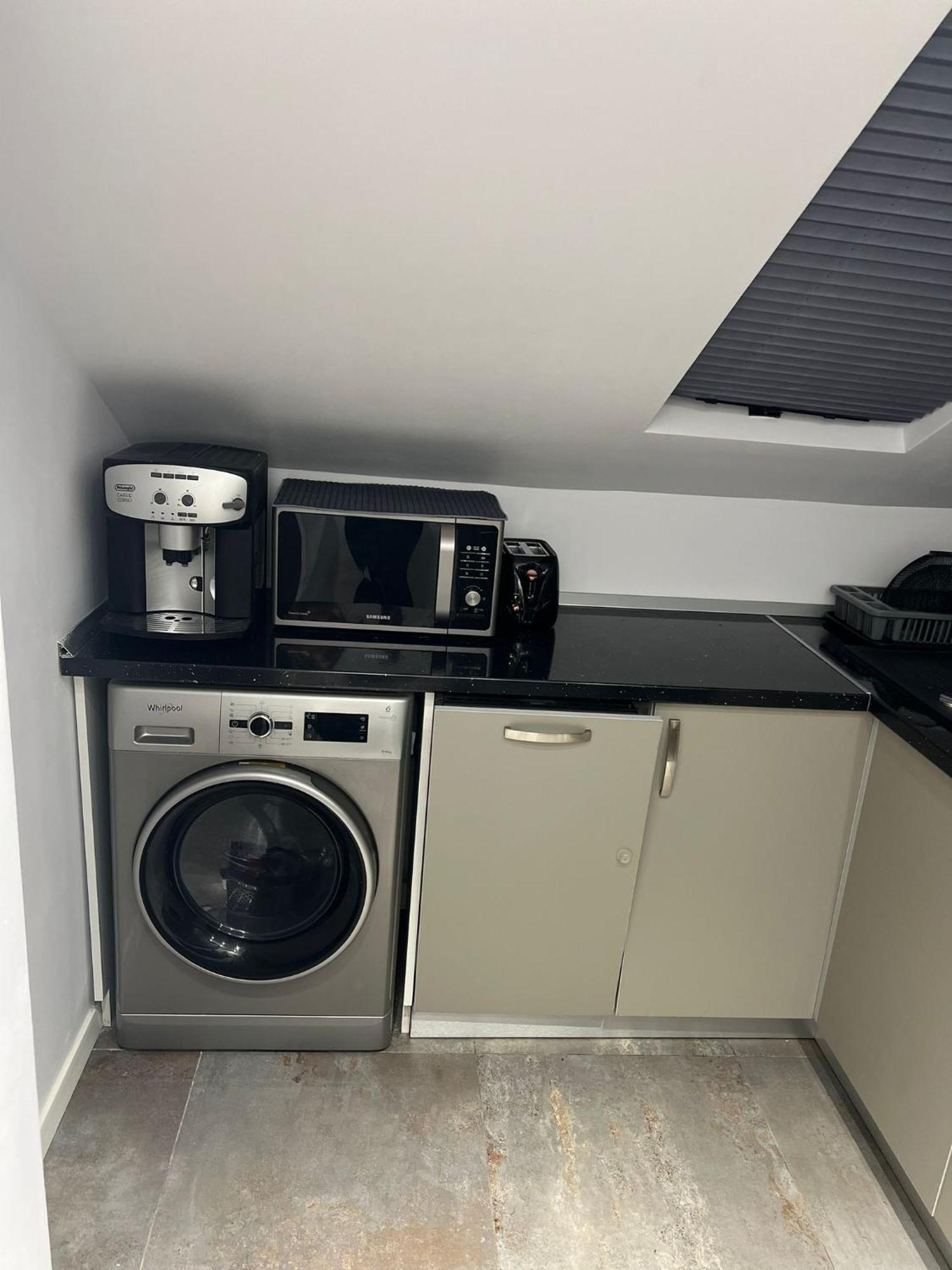 Apartament Mansarda Venus Râmnicu Vâlcea Esterno foto
